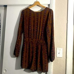 Like new long sleeve romper